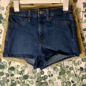 wild fable dark blue and beige shorts